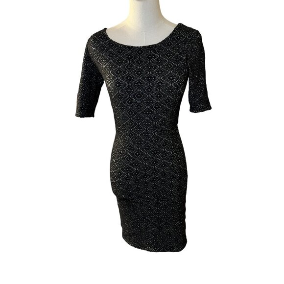Free People Black Bodycon Textured Knit Half Sleeve Scoop Cut Back Size XS Stret - Picture 1 of 6